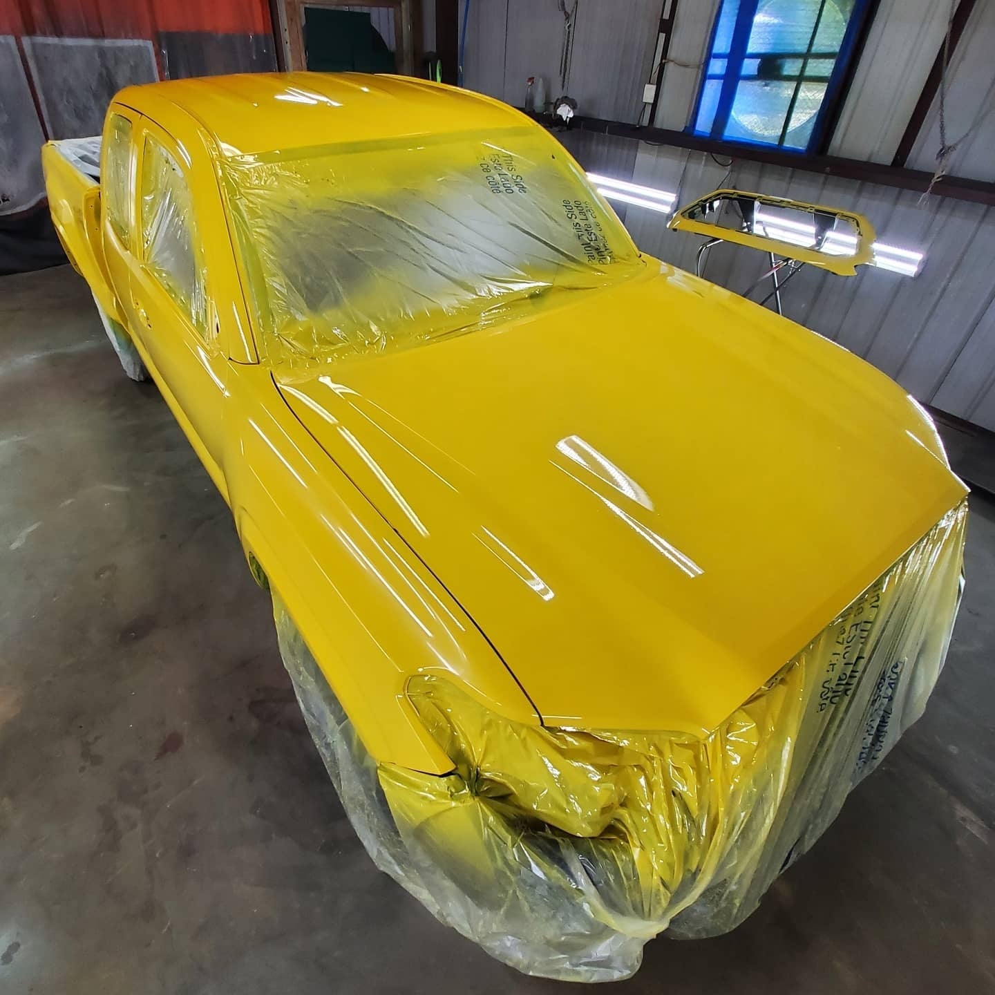 Chevrolet Bright Yellow | G7D / 131X | 2014-2018 | OEM Amerflint II Series Single Stage