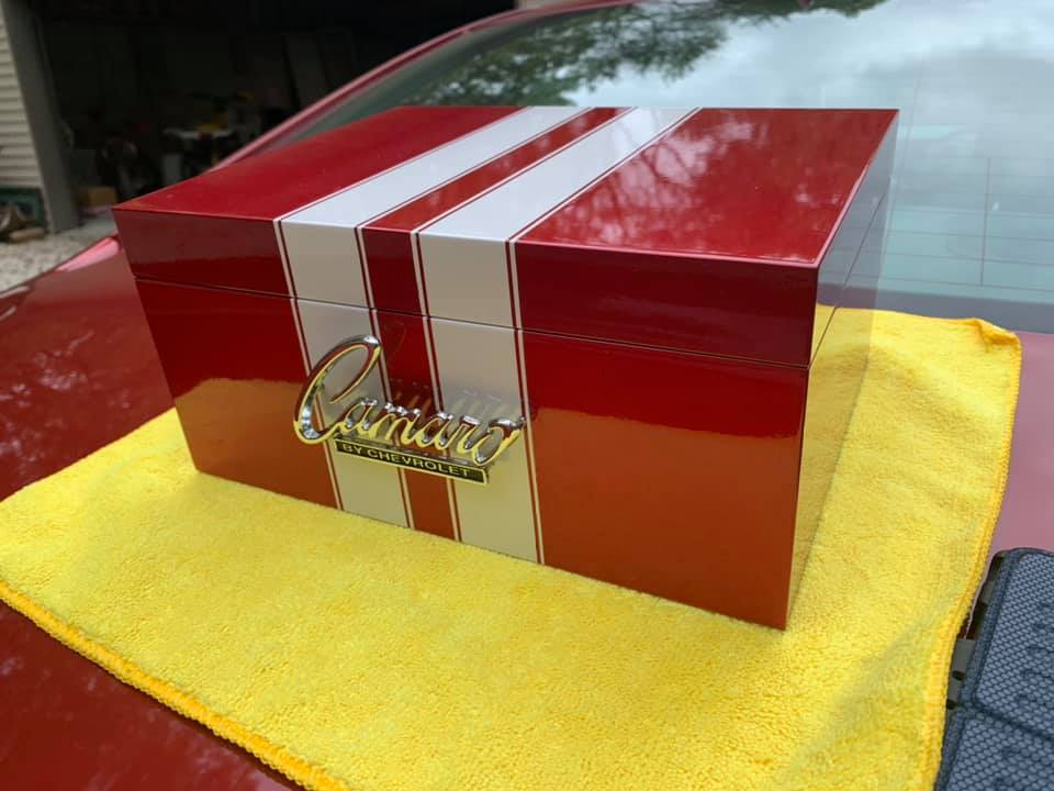Tamco Paint Box Courage Red