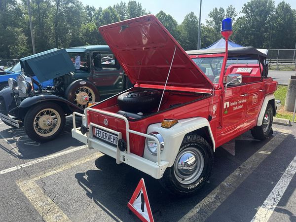 Volkswagen Fire Engine Red | L256 | 1964 | OEM Basecoat
