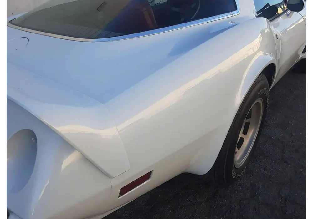Tamco Paint  Stars & Stripes White Pearl Chevrolet Corvette