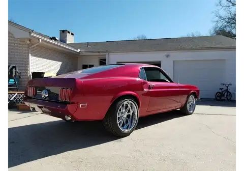 Rock-It-Red