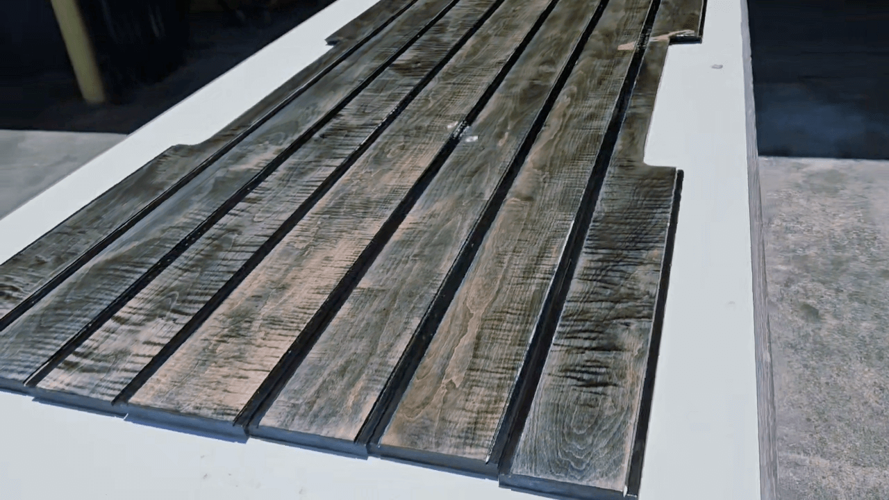 Tamco Paint Amerflint II Clearcoat Kit in Wood Bed