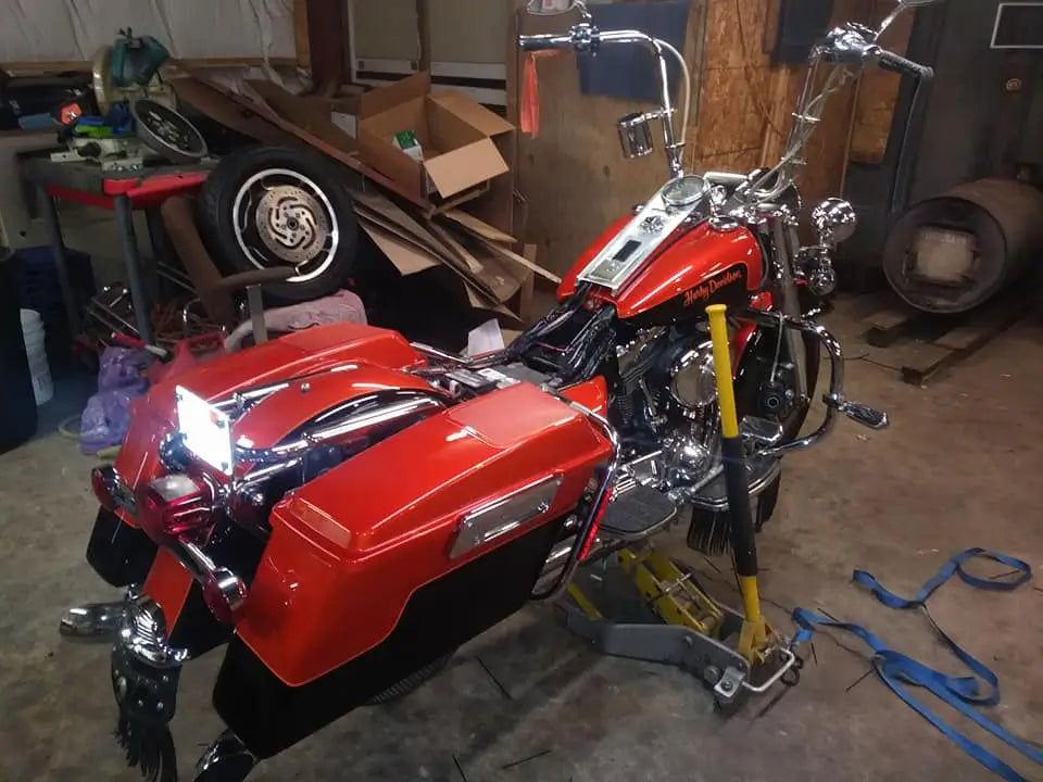 Tamco Paint Black Metal - Candy Concentrate on Harley-Davidson Road King