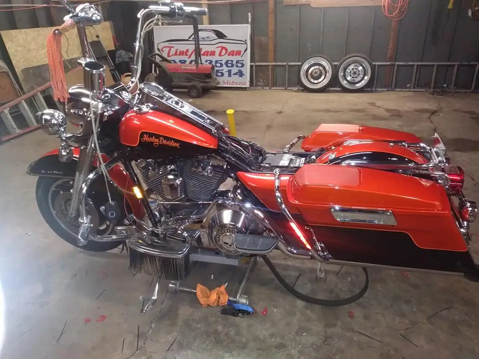 Tamco Paint Black Metal - Candy Concentrate on Harley-Davidson Road King