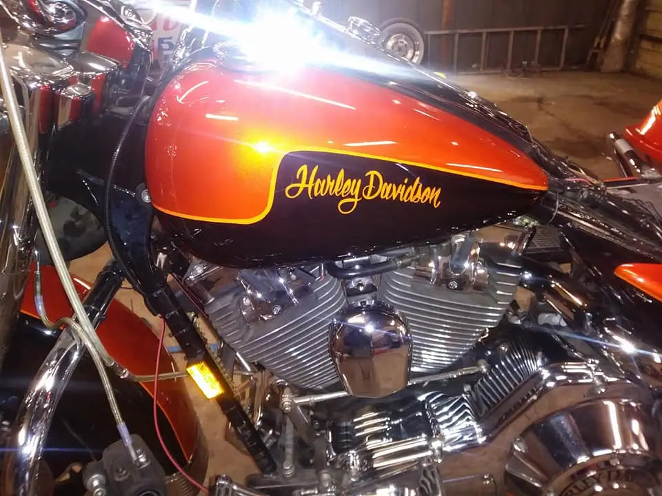 Tamco Paint Black Metal - Candy Concentrate on Harley-Davidson Road King