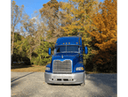 Tamco Paint Blazin Blue in 2000 Mack Vision Semi Truck