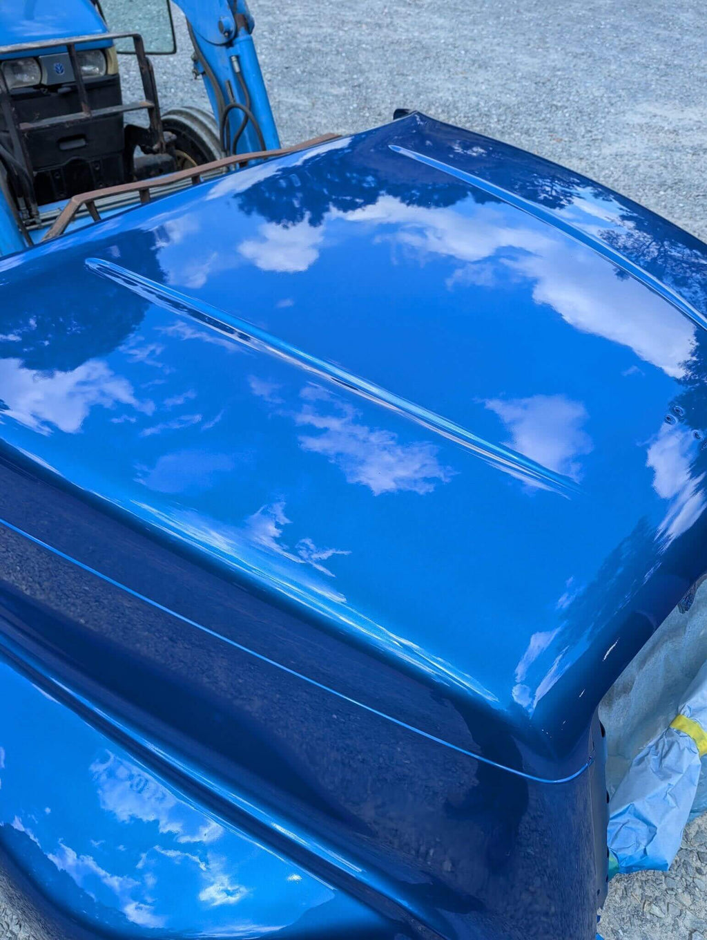 Tamco Paint Blazin Blue in 2000 Mack Vision Semi Truck