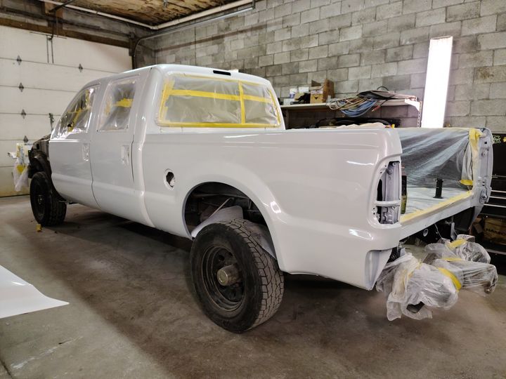 Tamco Paint Blizzard of Ozz White Pearl on 2004 Ford