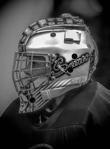 Tamco Paint Blizzard of Ozz White Pearl on Hockey Helmet