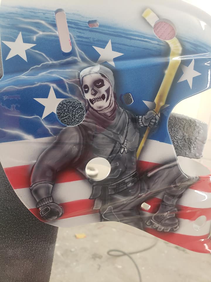 Tamco Paint Blizzard of Ozz White Pearl on Helmet