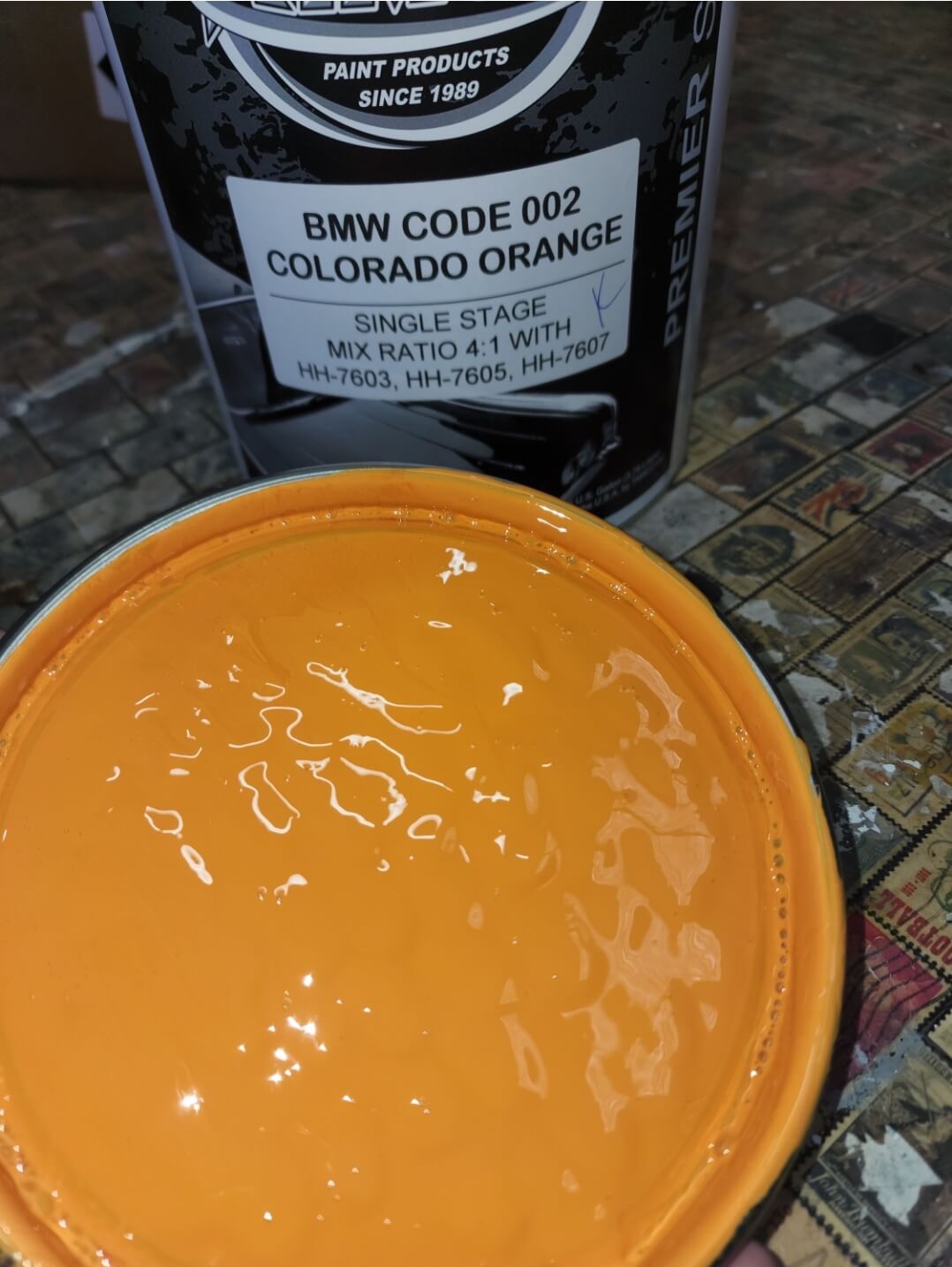 COLORADO ORANGE PAINT
