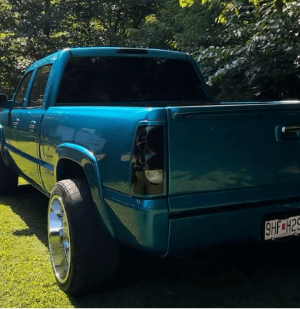 Tamco Paint Caribbean Current Pearl in 2007 Chevrolet Silverado