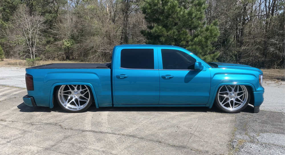 Tamco Paint Caribbean Current Pearl on car