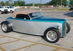 Tamco Paint Caribbean Current Pearl on 1933 Ford Roadster