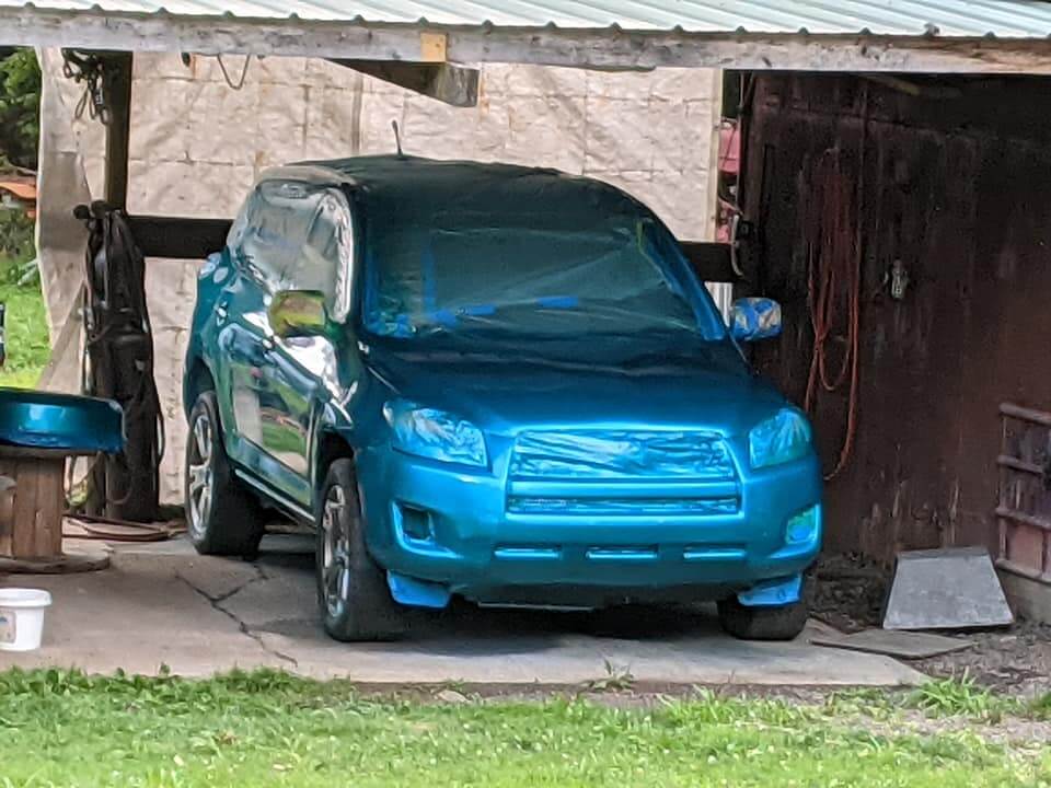 Tamco Paint Caribbean Current Pearl on Toyota Rav4