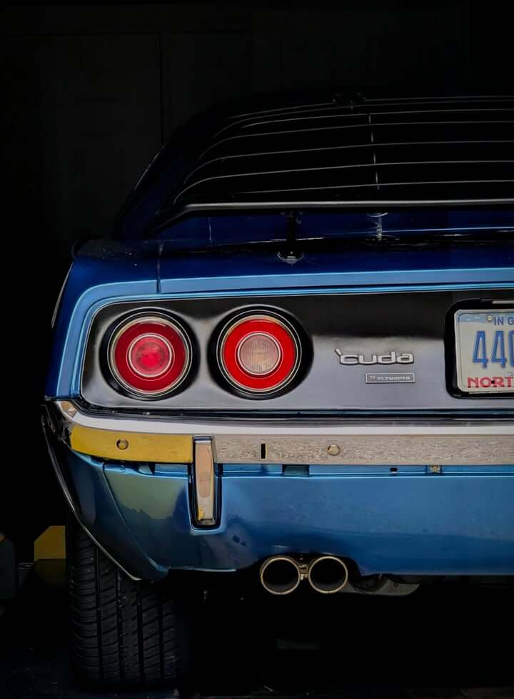 Tamco Paint Chrysler Surf Blue Metallic in 1973 Plymouth Barracuda