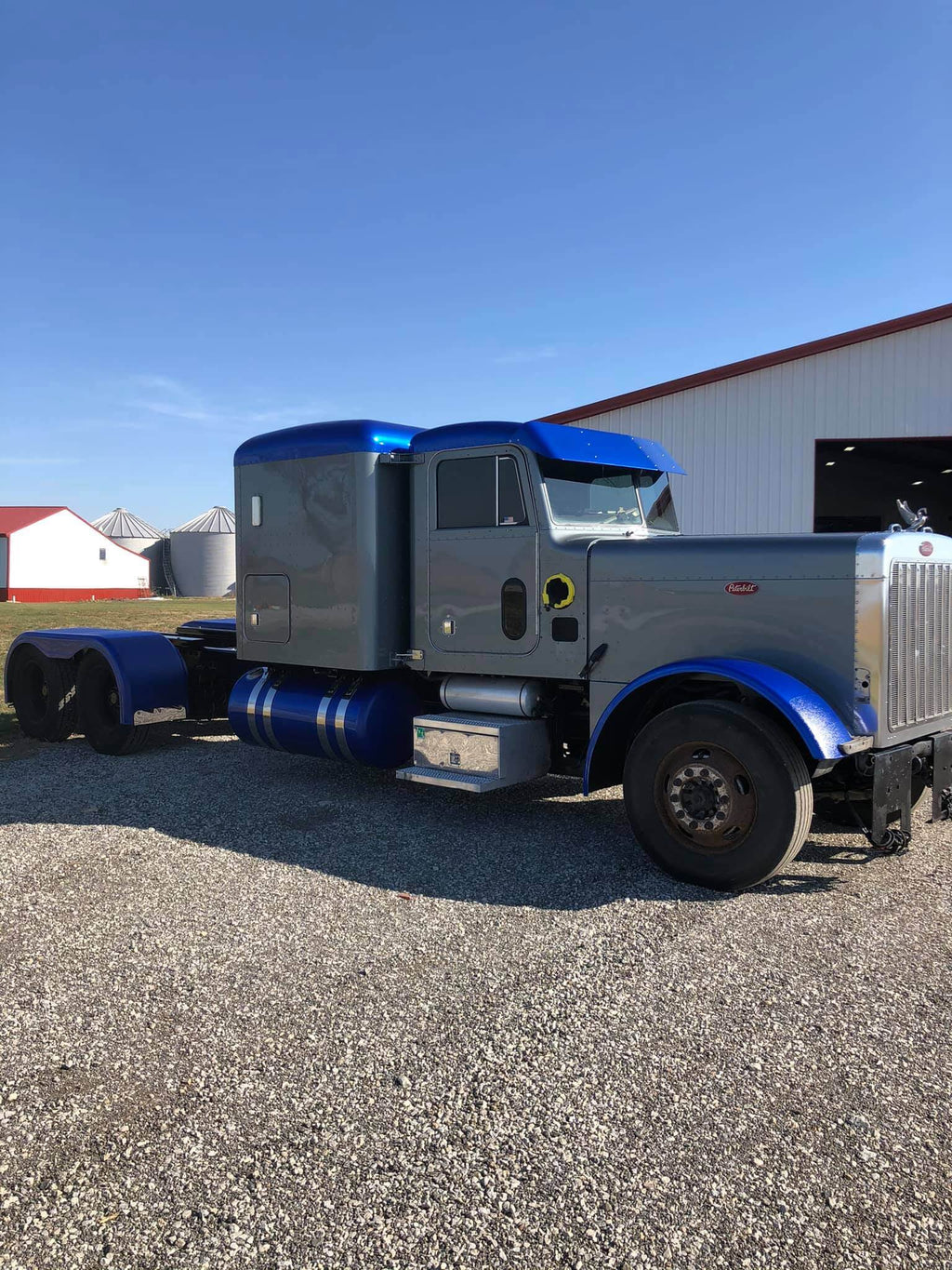 Tamco Paint Chrysler Viper GTS Blue Pearl in Peterbilt 379 EXHD
