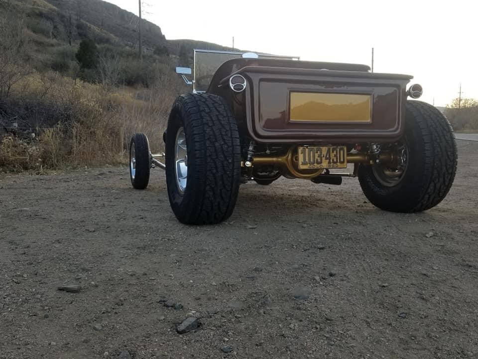 Dirtbag Brown 1923 Ford T - bucket