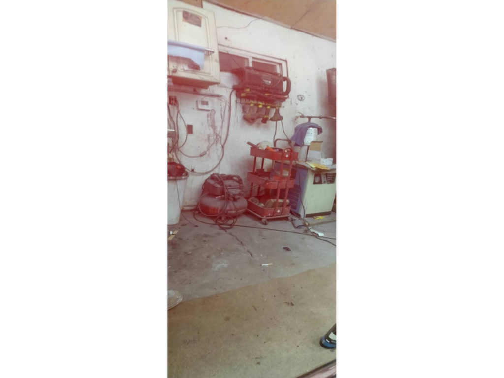 Tamco Paint Finishing Polish on Car Part