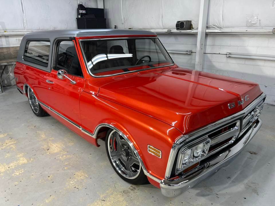 Tamco Paint GM Inferno Orange Pearl in GMC Jimmy