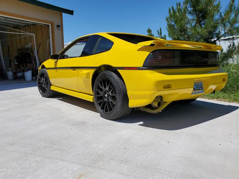 Tamco Paint GM Rally Yellow on 1988 Pontiac Fiero