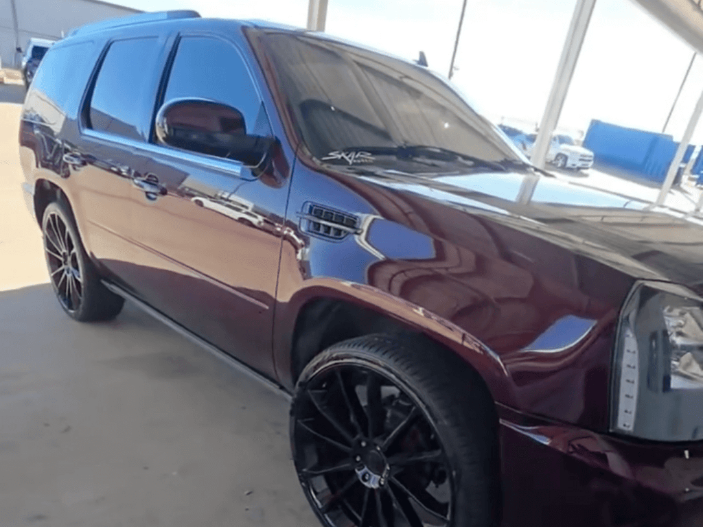 Tamco Paint Grapeness 2K Candy on Cadillac Escalade