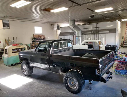Tamco Paint HB9900 Jet Black Basecoat in 1986 Chevrolet Silverado