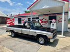 Tamco Paint HB9900 Jet Black and Silver Ice Metallic in 1984 Chevy Silverado