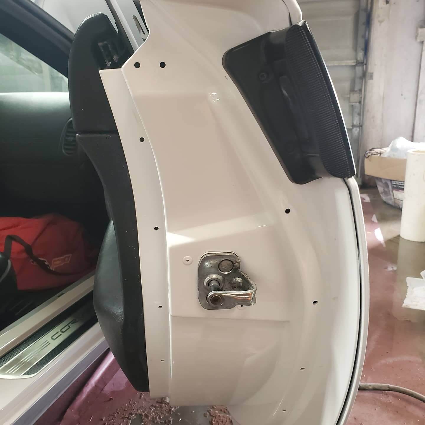 Tamco Paint Bright White Basecoat in 2007 Chevrolet Corvette