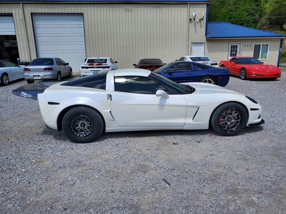 Tamco Paint Bright White Basecoat in 2007 Chevrolet Corvette