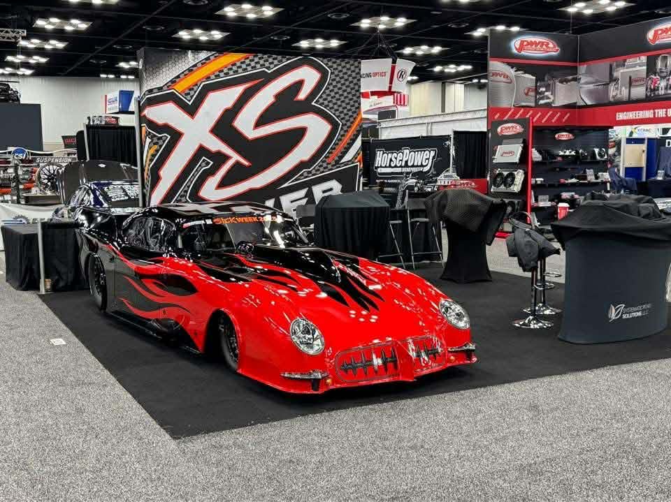 Tamco Paint HB9902 Bright Red Basecoat and Murdered Out Black in 1953 Chevrolet Corvette