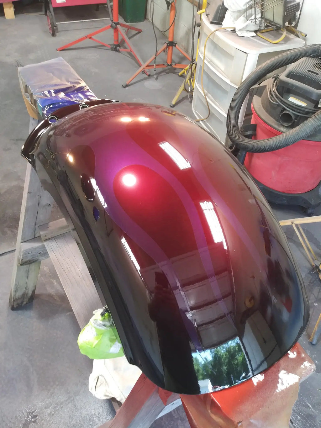 Tamco Paint HC9500 Hi-Speed Impact 30 Min Clearcoat Kit on Motorcycle Fenders