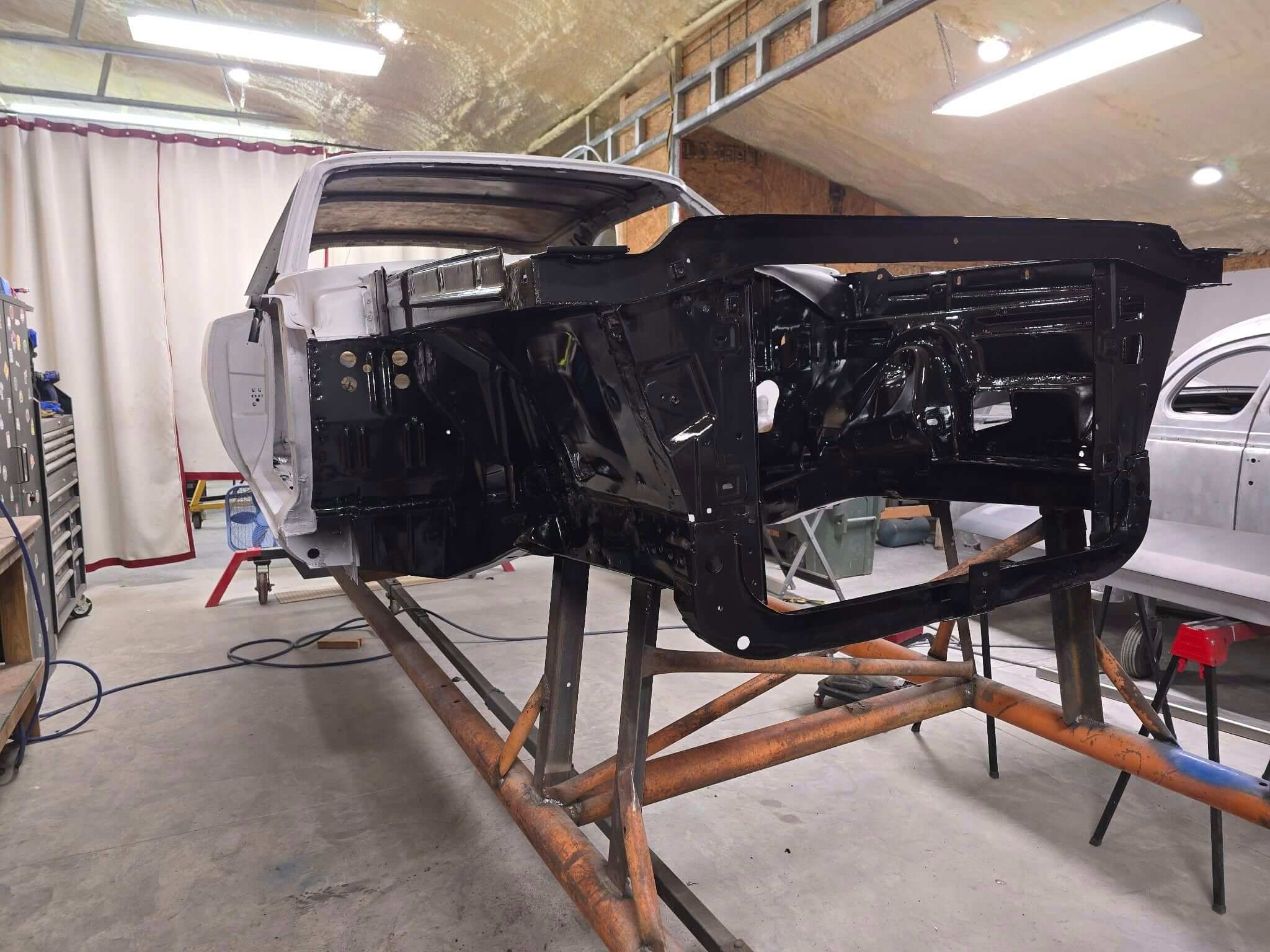 Tamco Paint HP662 Black DTA Epoxy Kit in 1968 Dodge Charger