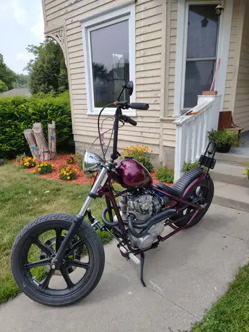 Tamco Paint Yamaha XS 650 Rasberry Jam 