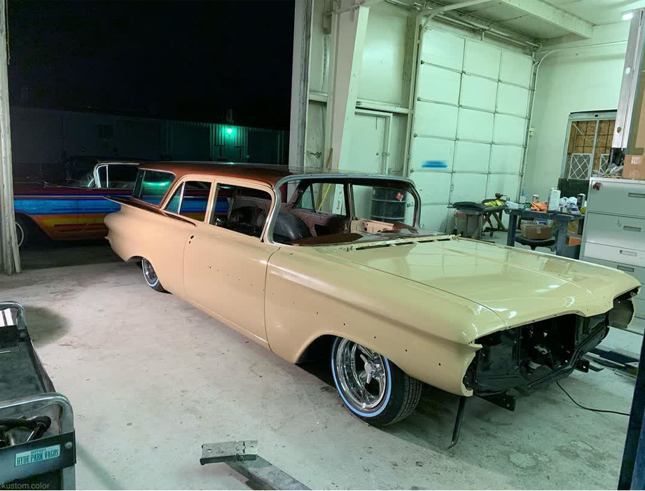 Tamco Paint Ivory Pearl in 1959 Chevrolet Brookwood