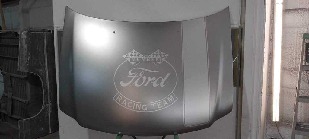 Tamco Paint Mazda Liquid Silver Basecoat in Ford Front Hood