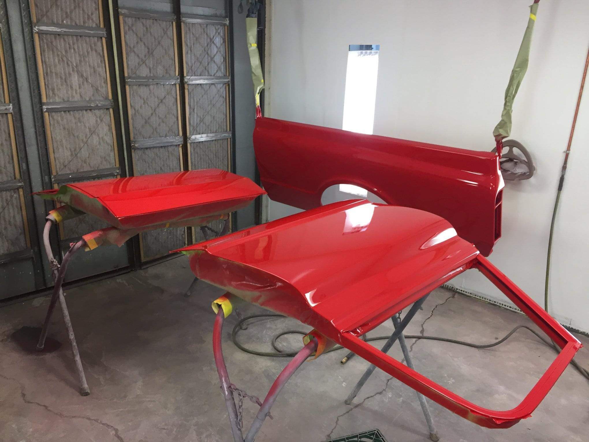 TAMCO PAINT PORSCHE CAR PARTS  GUARDS RED