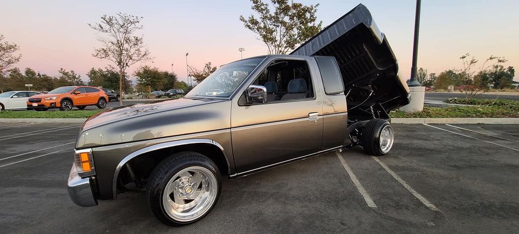 Tamco Paint Smoke Metallic on 1995 Nissan Hardbody