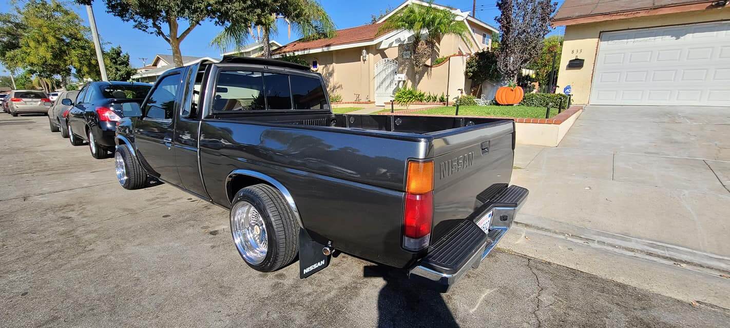 Tamco Paint Smoke Metallic on 1995 Nissan Hardbody