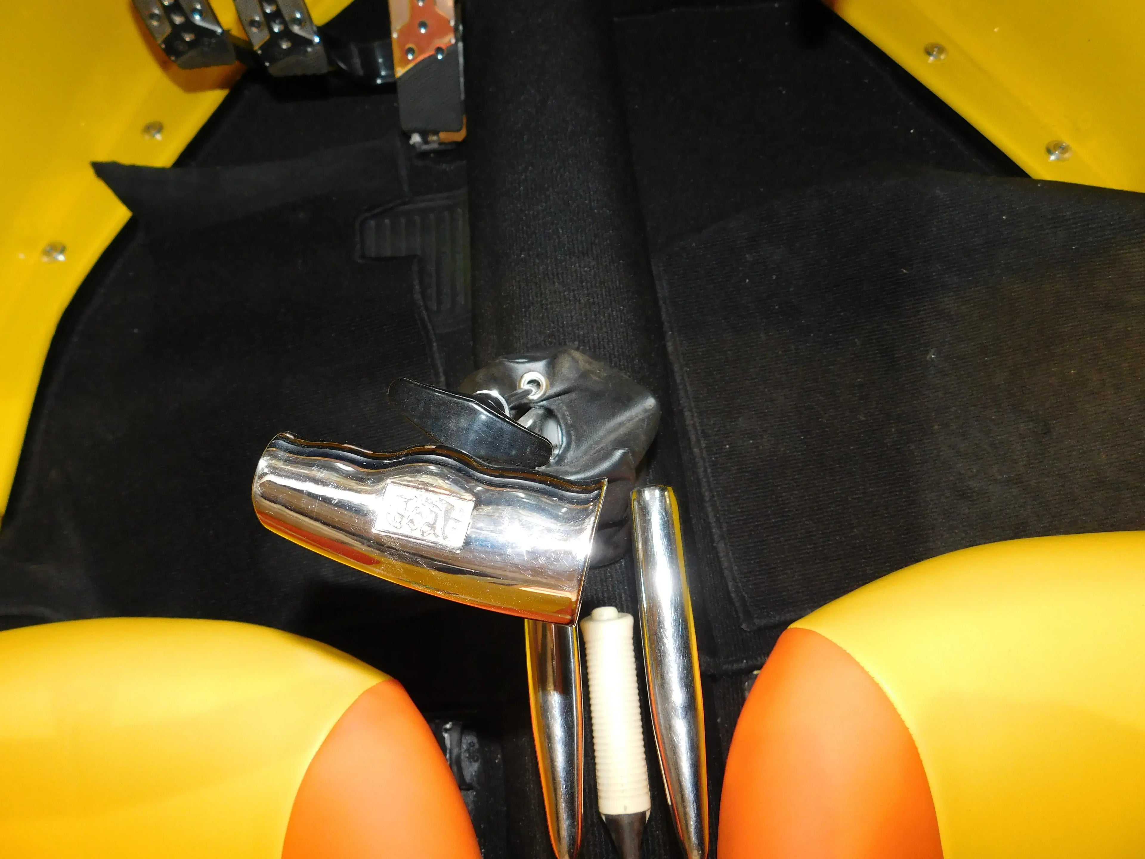 Tamco Paint Sunsation Yellow on Meyers Manx
