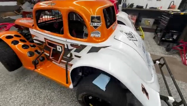 Tamco Paint Tamgerine Pearl in Dirt Race Car