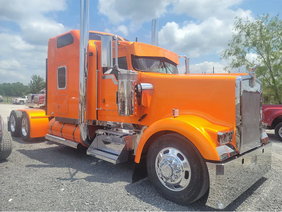 Tamco Paint Tamgerine Pearl on Kenworth W900 