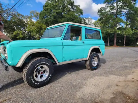 Tamco Paint  Wintergreen Pearl 1973 Ford Bronco