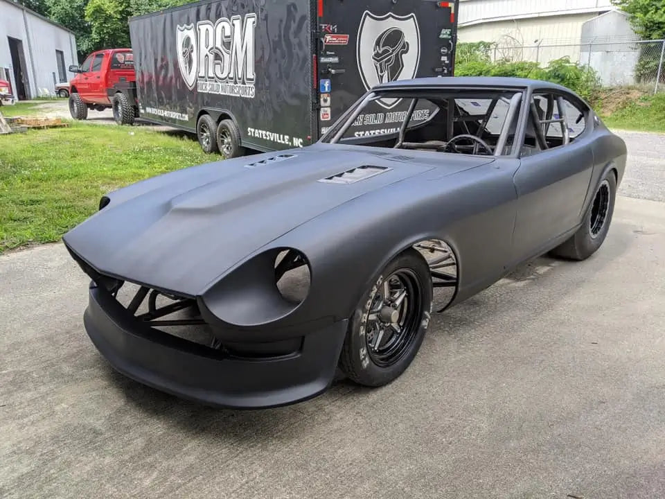 Tamco Paint HP5311 Black DTM (Direct to Metal) Primer Kit on Datsun 280Z