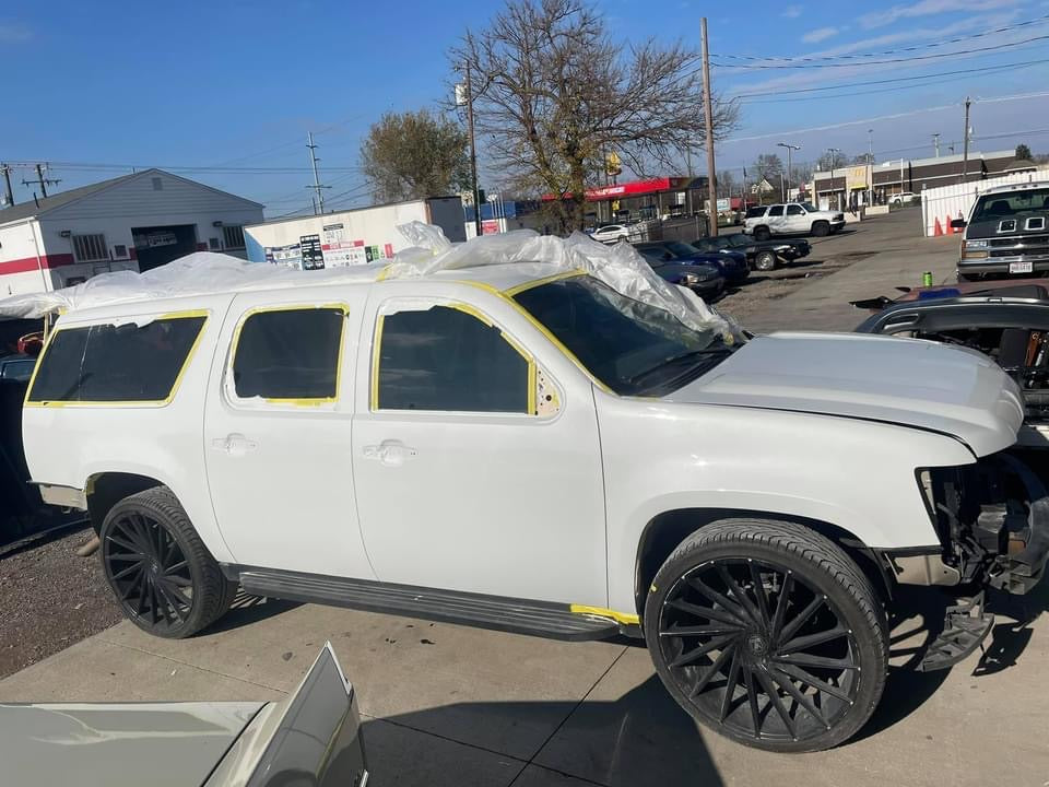 Tamco Paint 2012 Chevrolet Suburban Blizzard Of Ozz Blue Pearl 